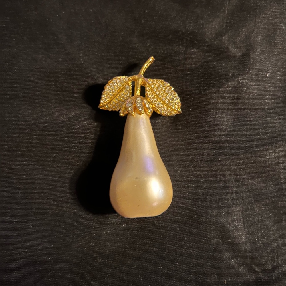 Brooch